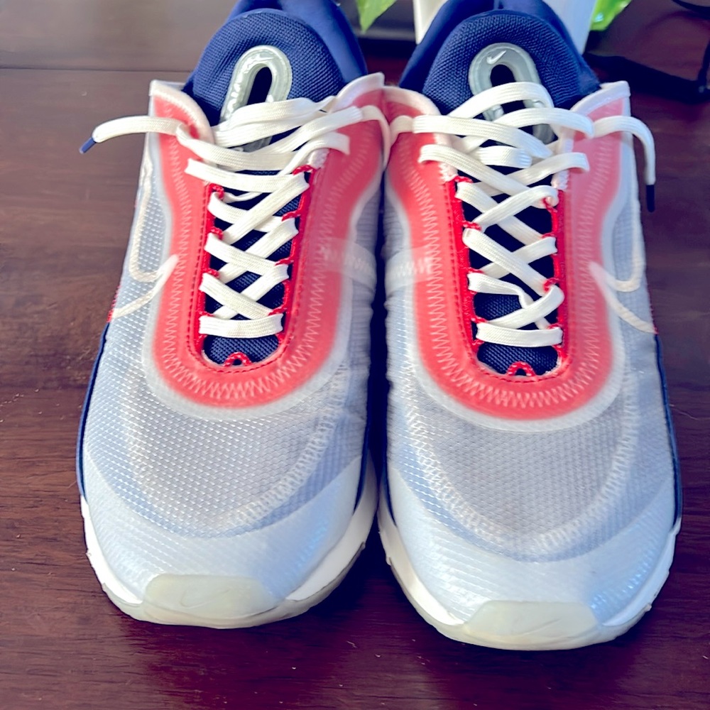 Nike airmax size 10.5